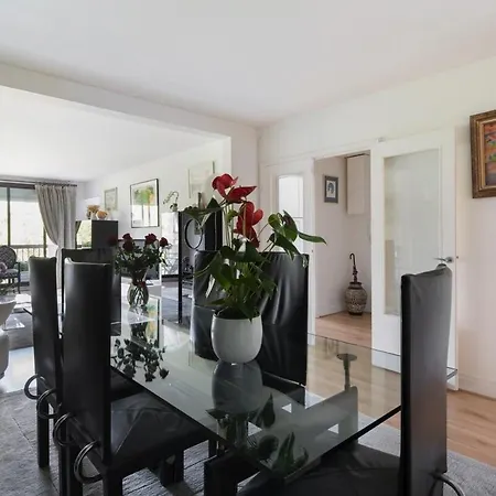 Charming 100m2 For 4 People Apartamento