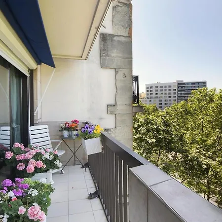 Charming 100m2 For 4 People Apartamento *