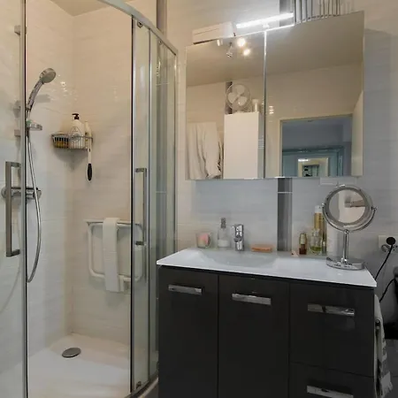 Charming 100m2 For 4 People *