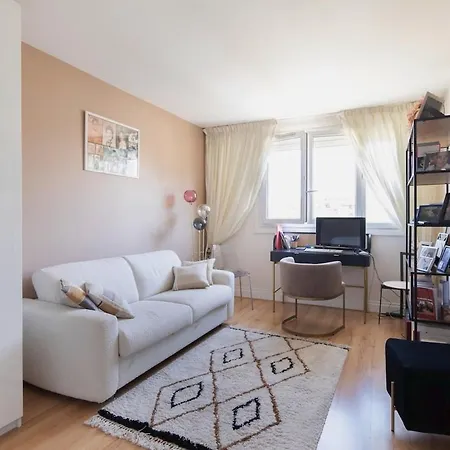 Charming 100m2 For 4 People
