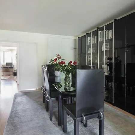 Charming 100m2 For 4 People Apartamento *